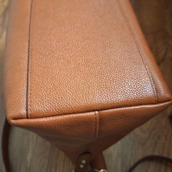 Kate Spade Larchmont Avenue Alena Shoulder Bag - Picture 5 of 5